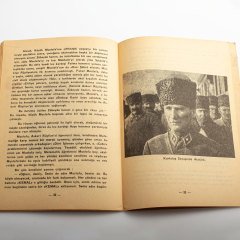 On Kasım Şiirleri Kitabı